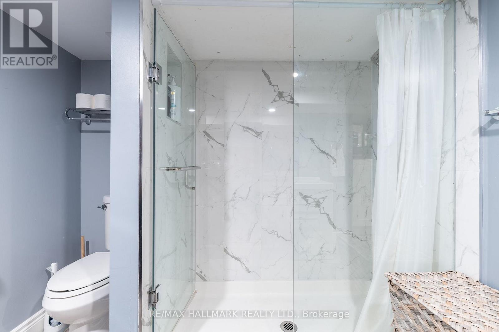 122 Holborne Avenue Property Photo 24