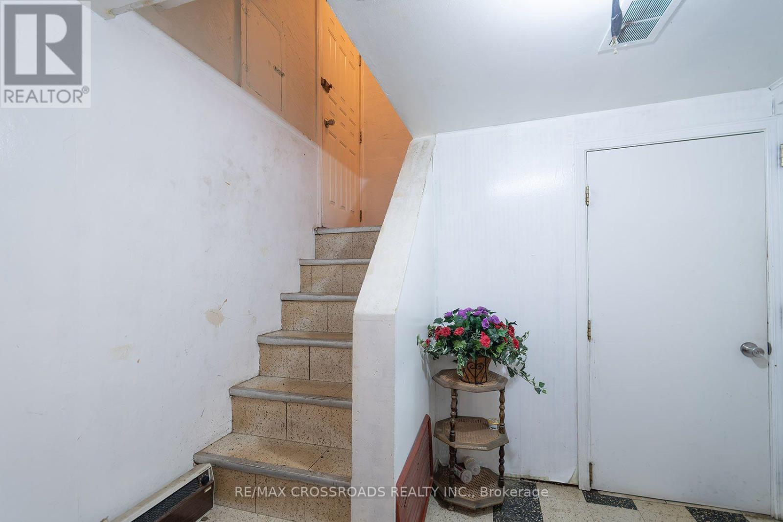 1028 Kennedy Road Property Photo 23