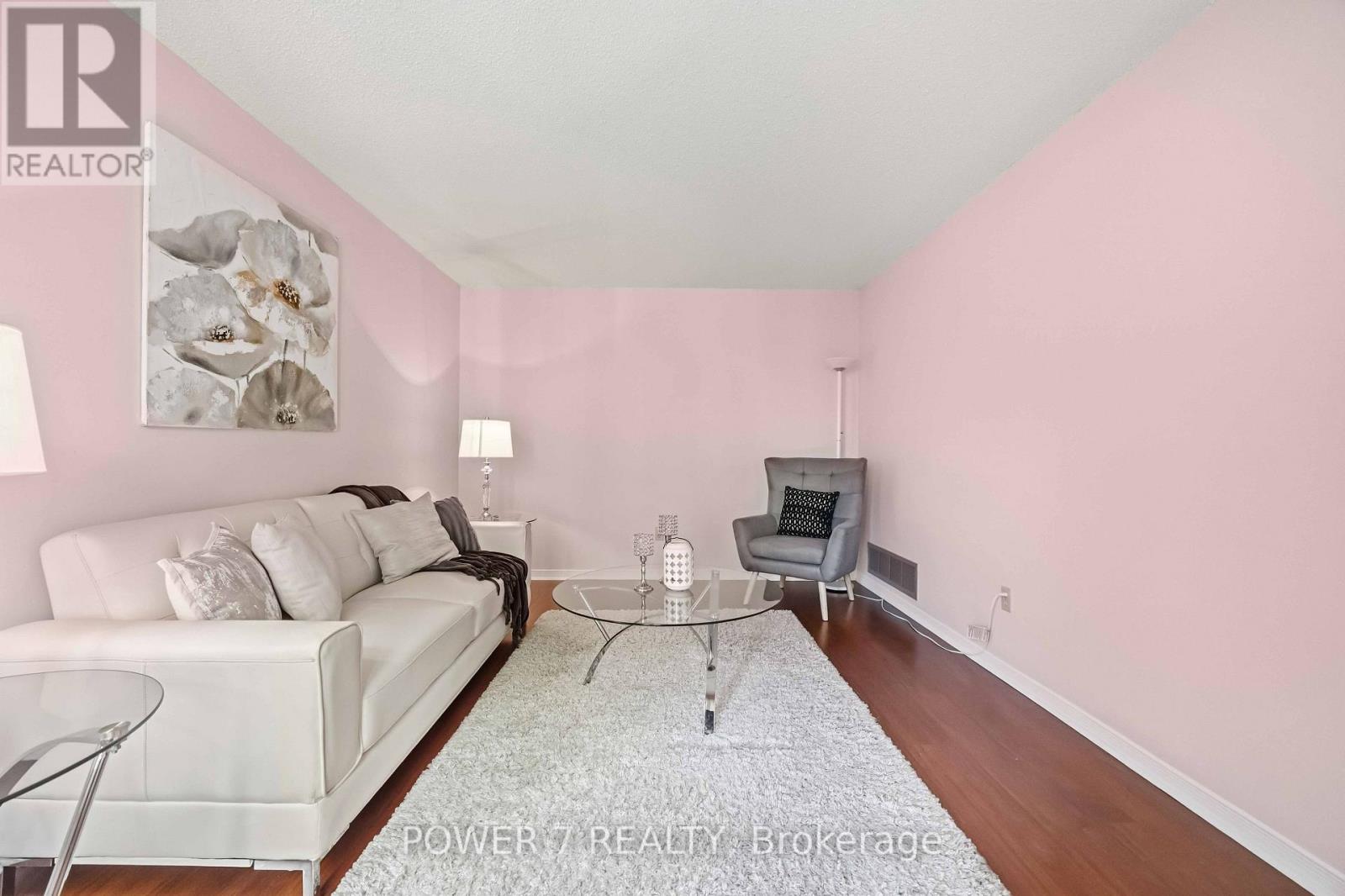 98 Sullivan Drive Property Photo 6