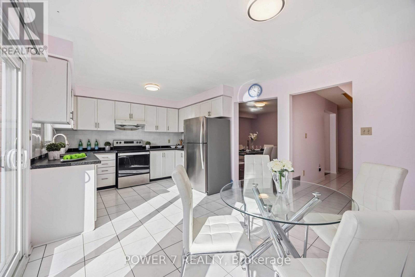 98 Sullivan Drive Property Photo 14