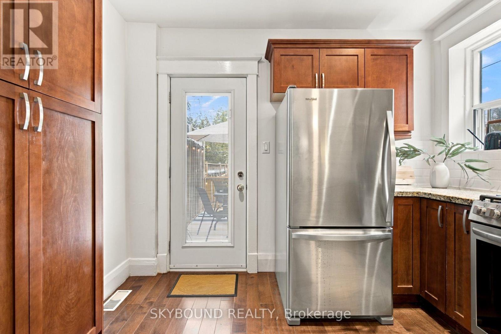 45 Westlake Avenue Property Photo 6