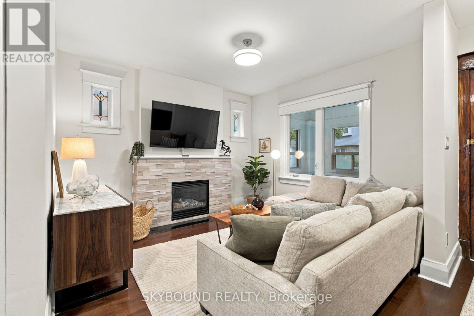 45 Westlake Avenue Property Photo 8