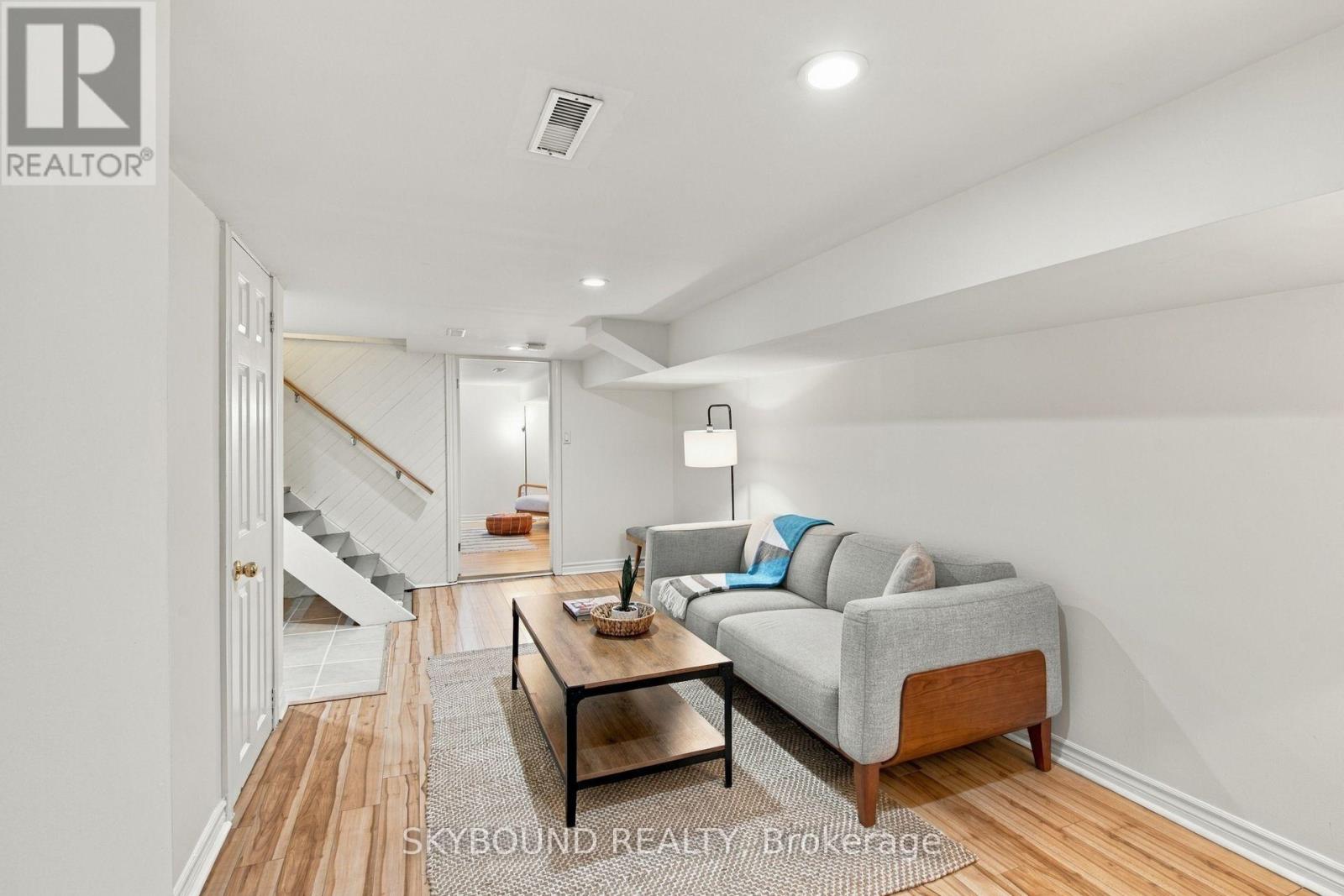 45 Westlake Avenue Property Photo 20