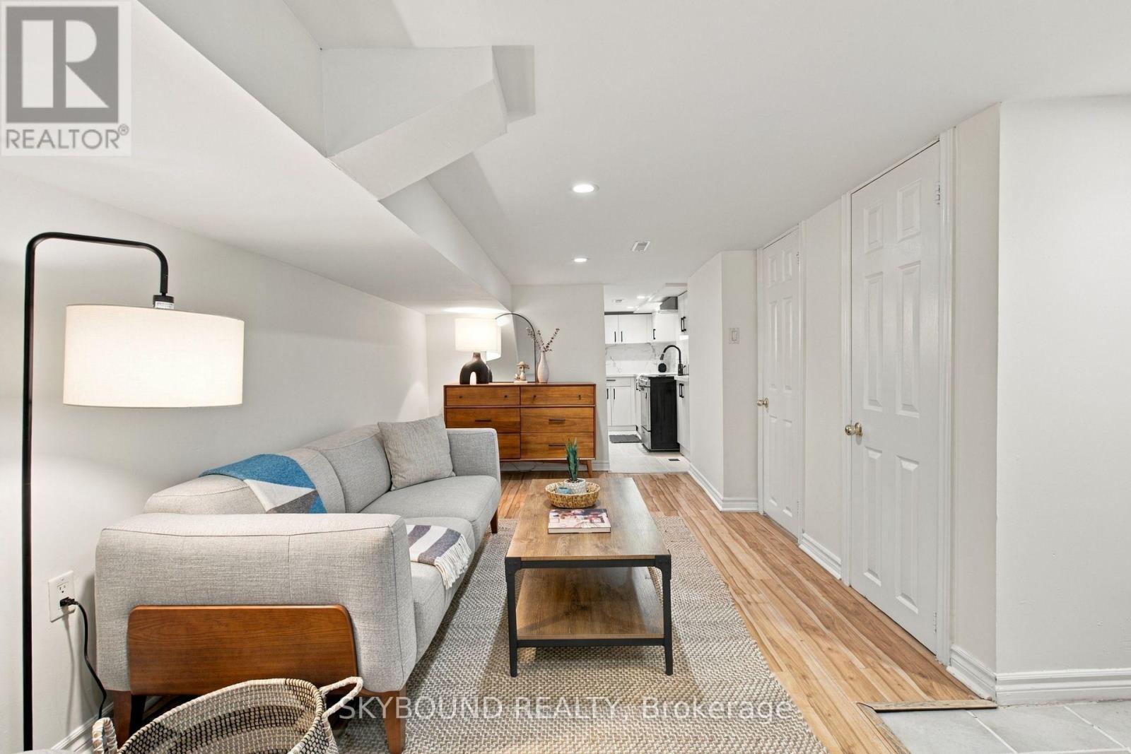 45 Westlake Avenue Property Photo 21