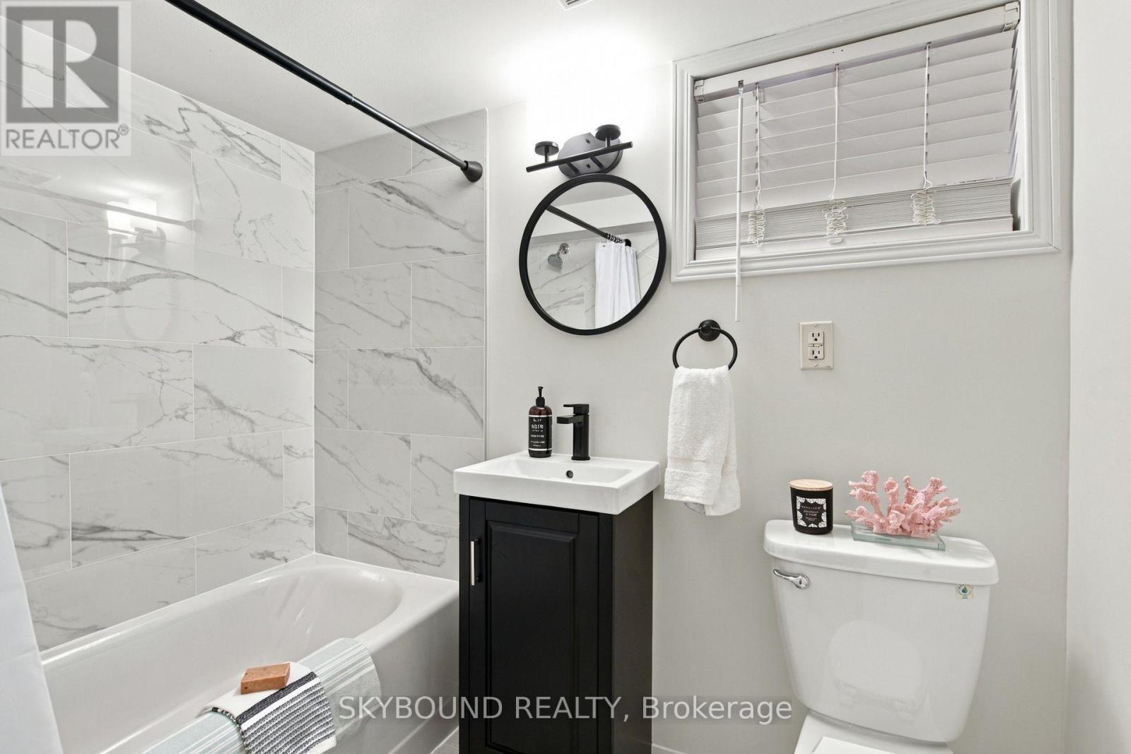 45 Westlake Avenue Property Photo 24