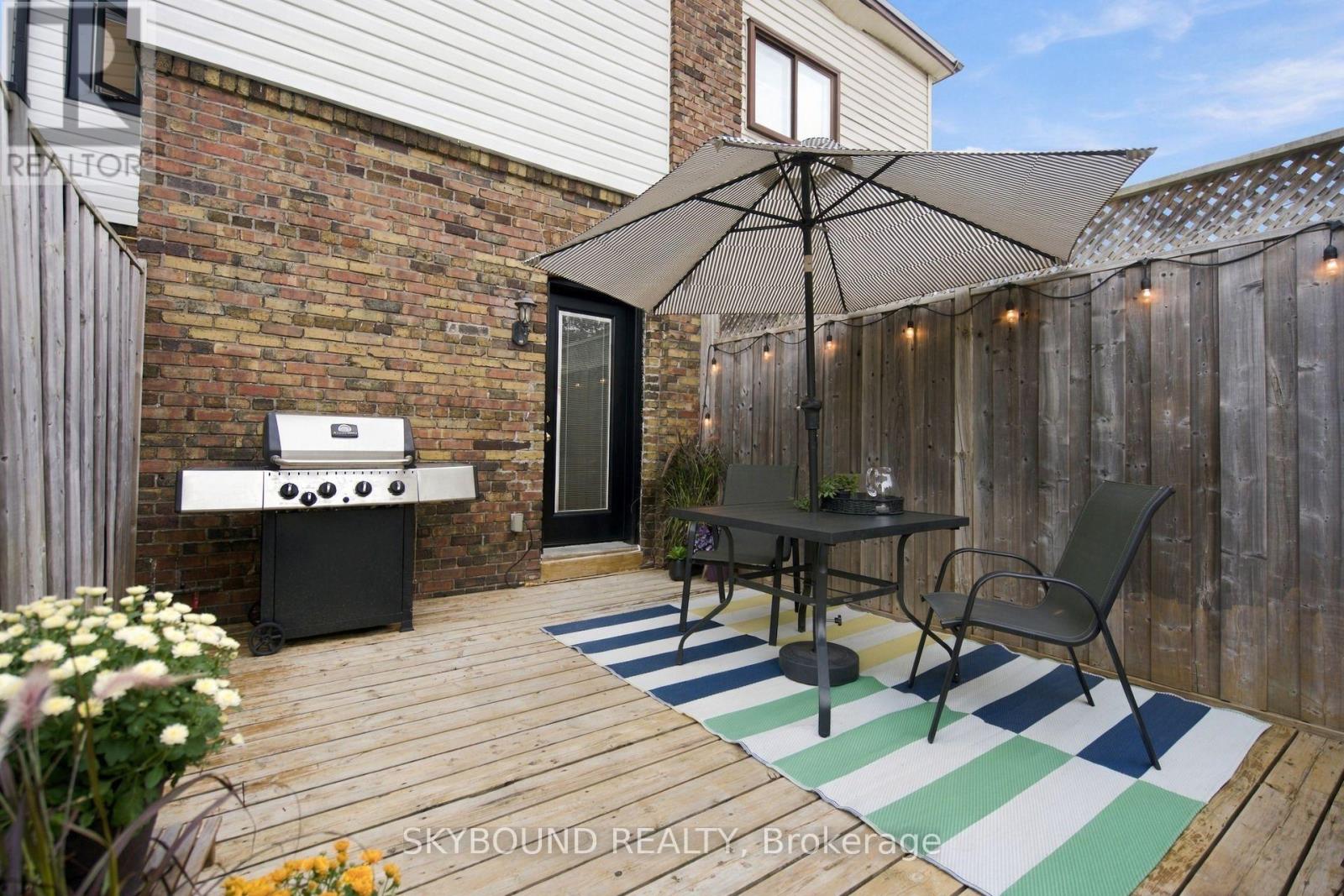 45 Westlake Avenue Property Photo 25