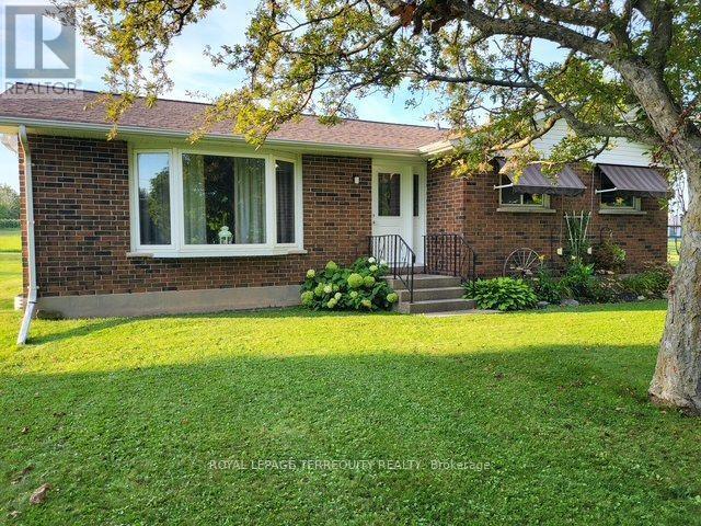 320 Myrtle Road E Property Photo 1
