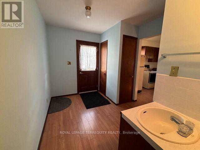320 Myrtle Road E Property Photo 10