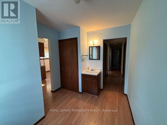320 Myrtle Road E Property Photo 11