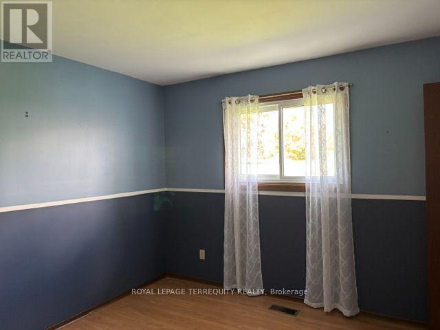 320 Myrtle Road E Property Photo 14