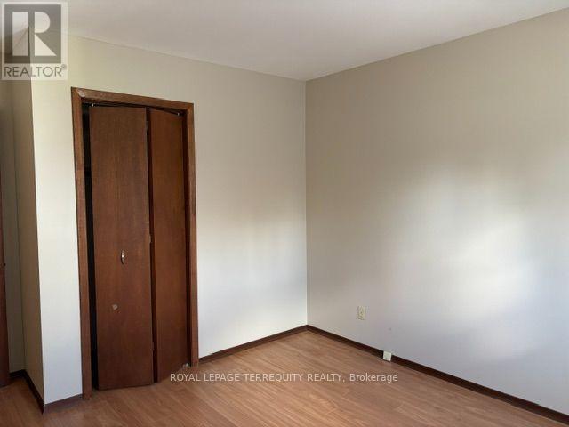 320 Myrtle Road E Property Photo 16
