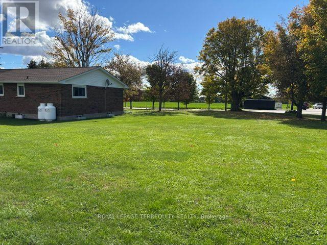 320 Myrtle Road E Property Photo 33