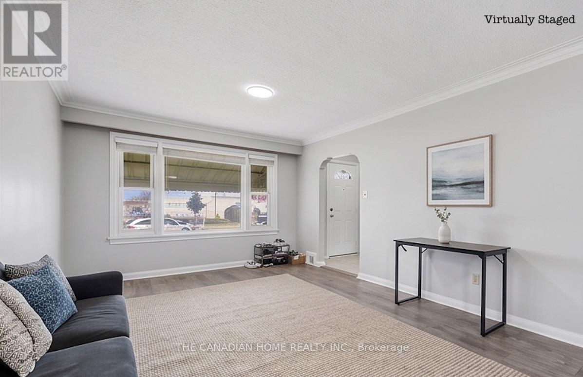 1373 Pharmacy Avenue Property Photo 8