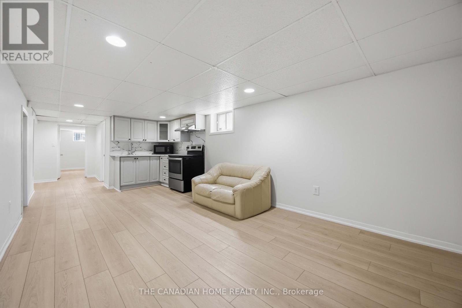 1373 Pharmacy Avenue Property Photo 30