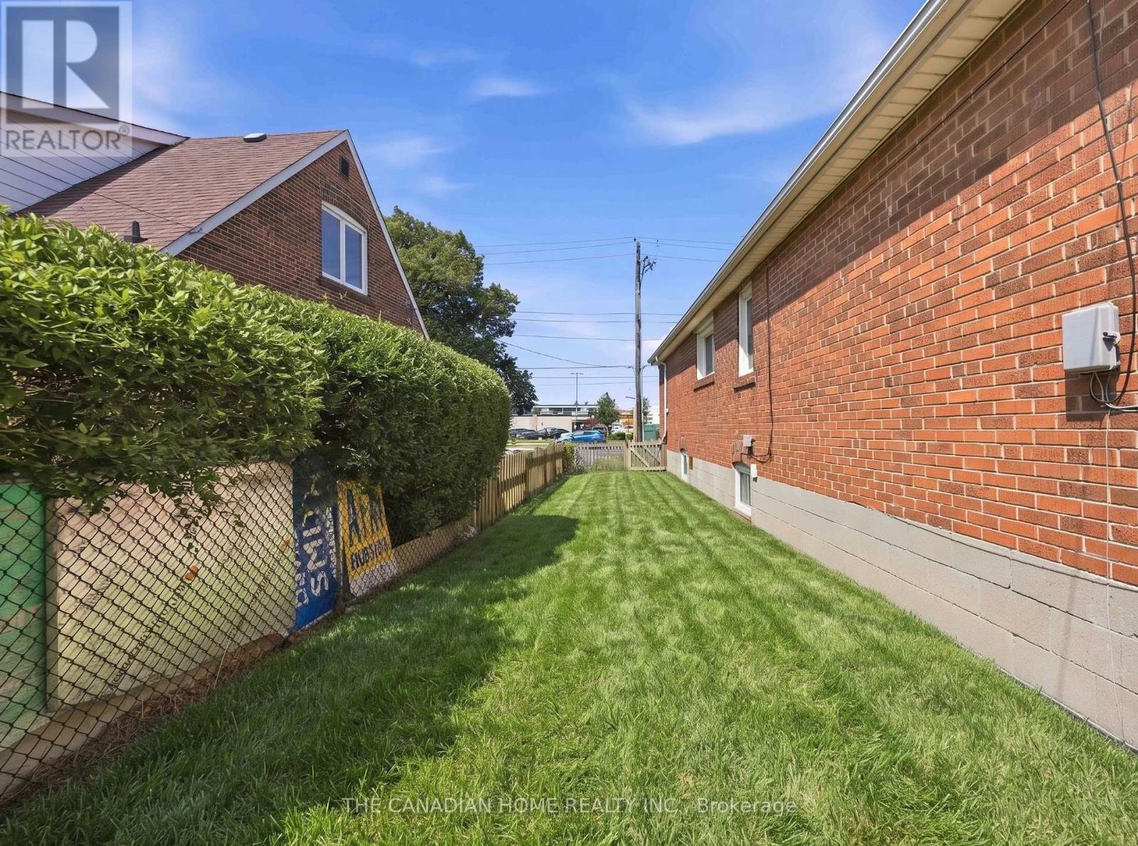 1373 Pharmacy Avenue Property Photo 45