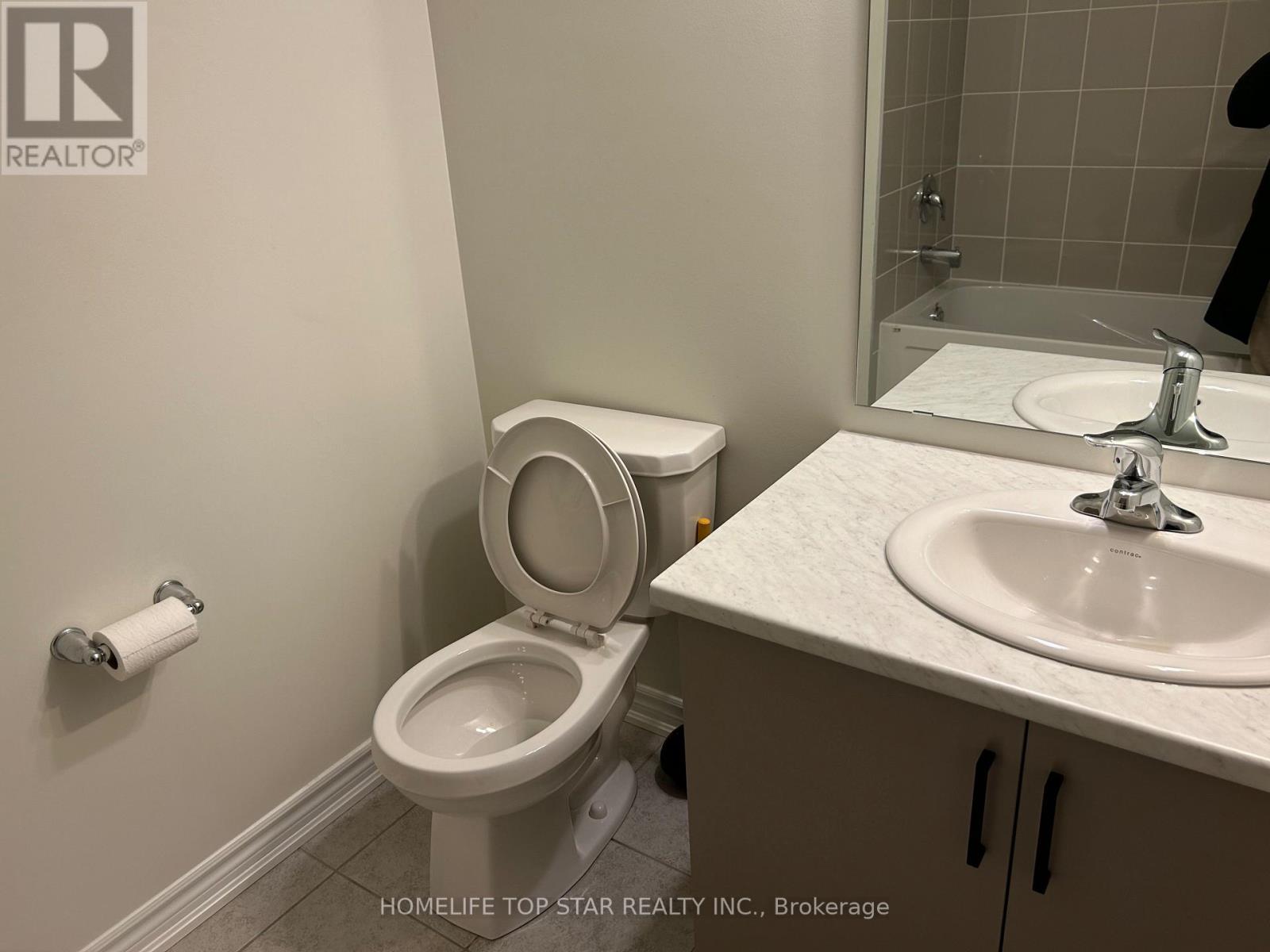 290 Okanagan Path Property Photo 7