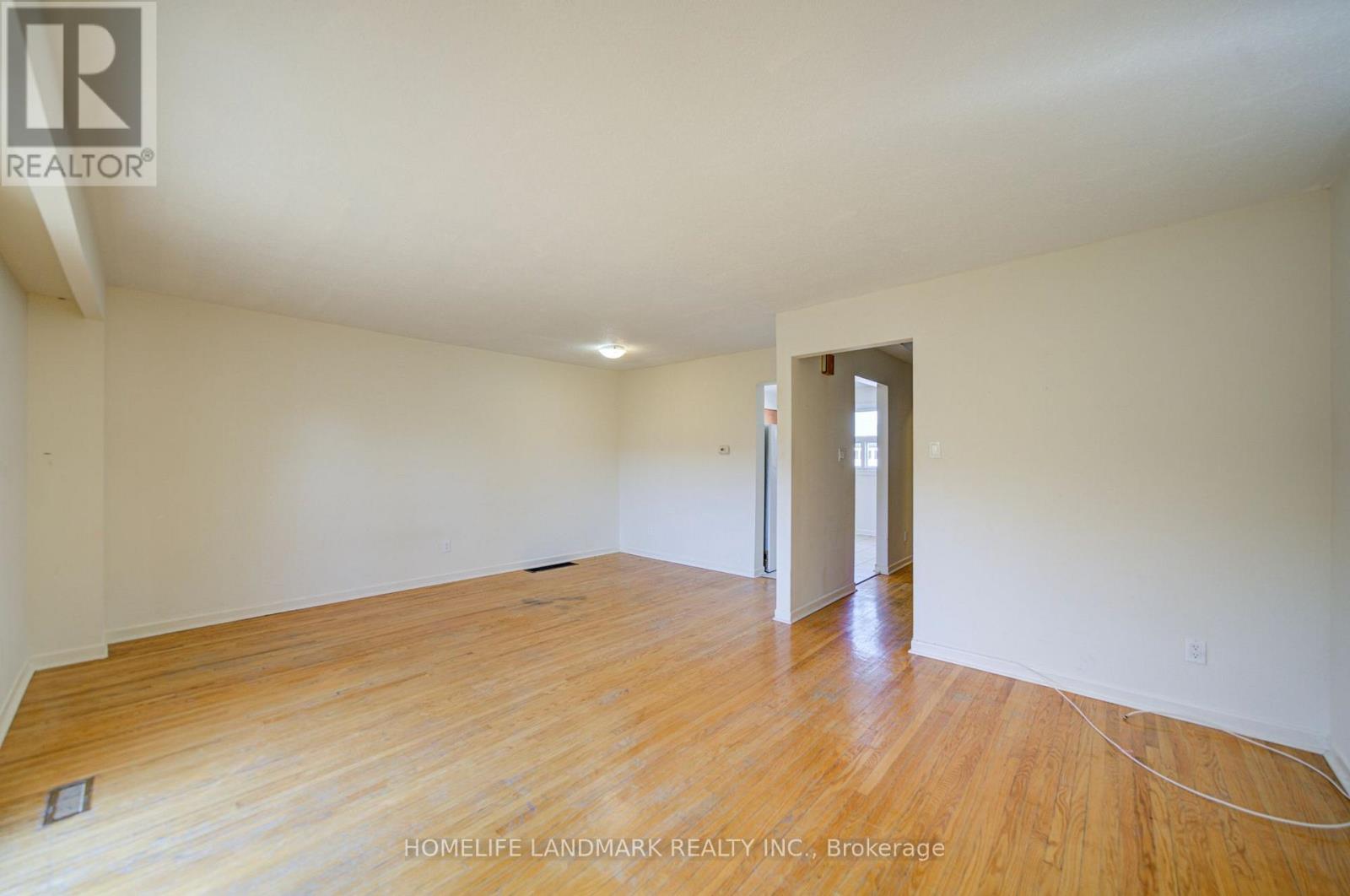 110 Purpledusk Trail Property Photo 9