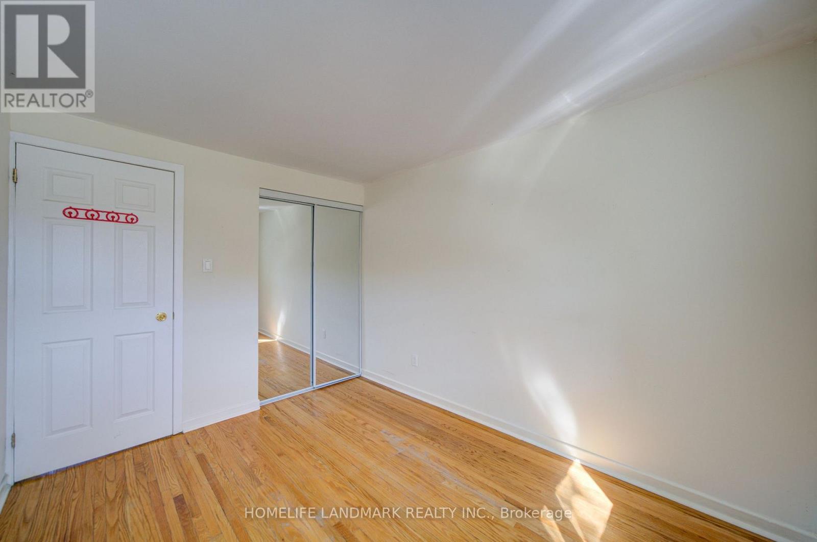 110 Purpledusk Trail Property Photo 16