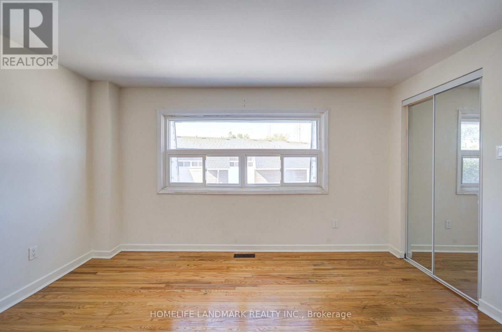 110 Purpledusk Trail Property Photo 21