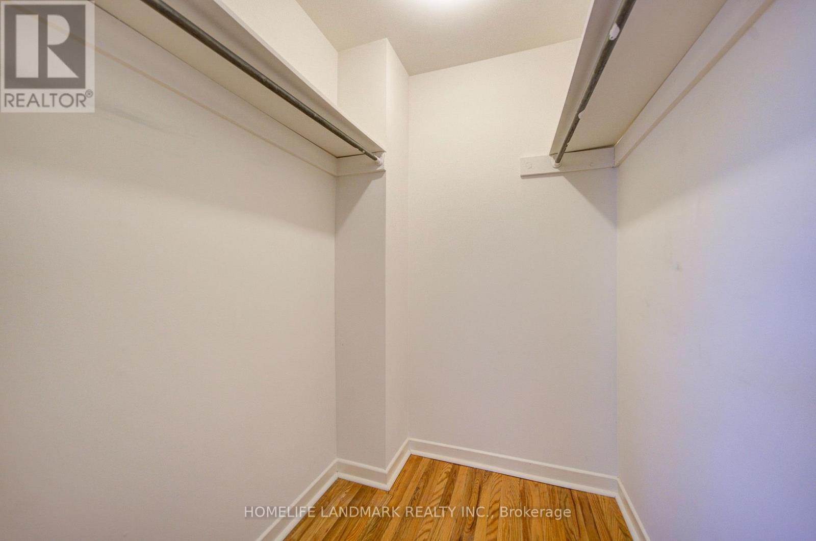 110 Purpledusk Trail Property Photo 24