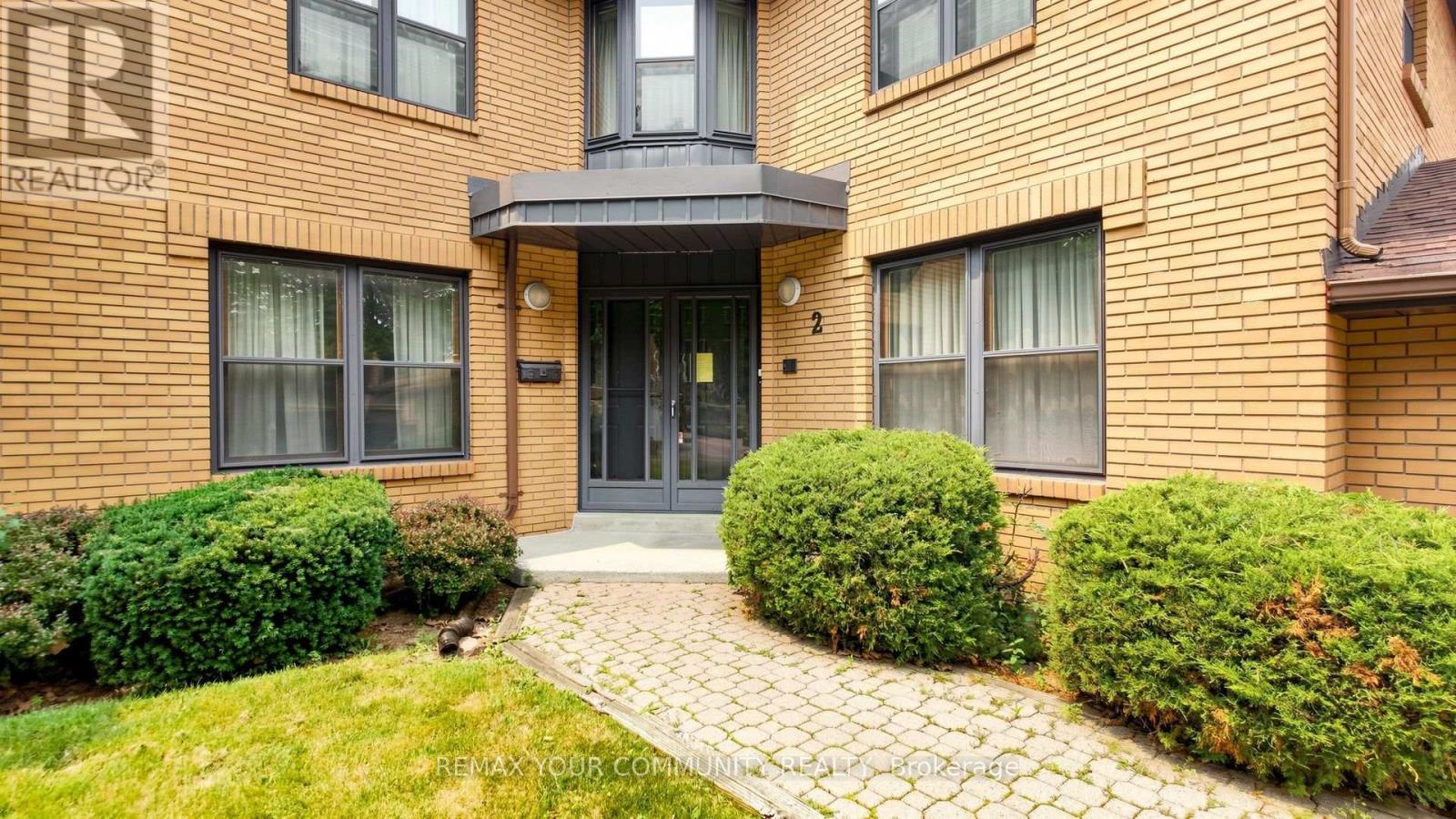 2 Trimontium Crescent Property Photo 2