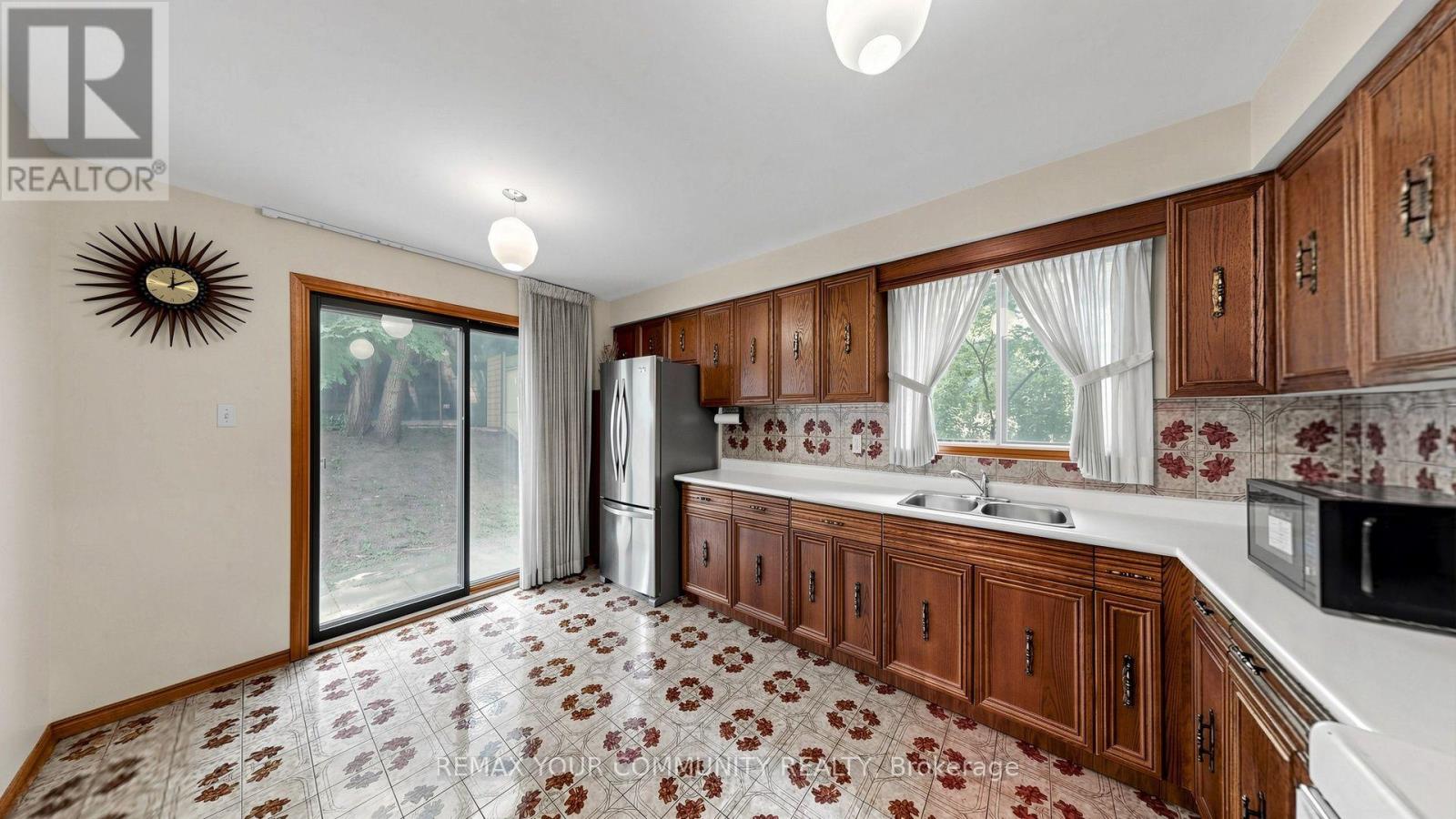 2 Trimontium Crescent Property Photo 12