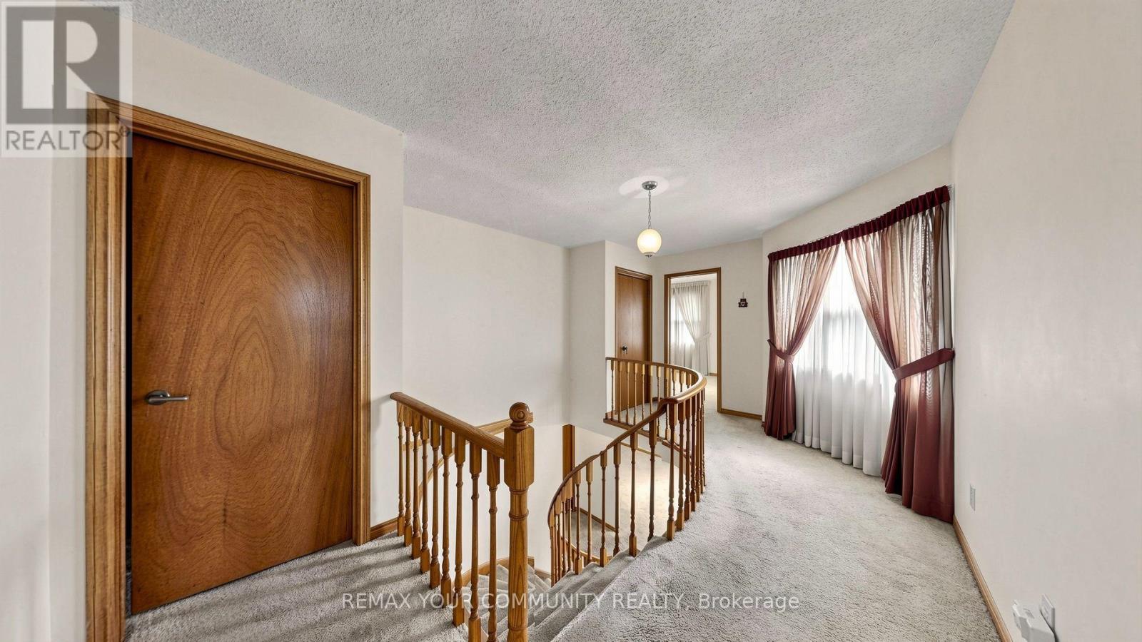 2 Trimontium Crescent Property Photo 23