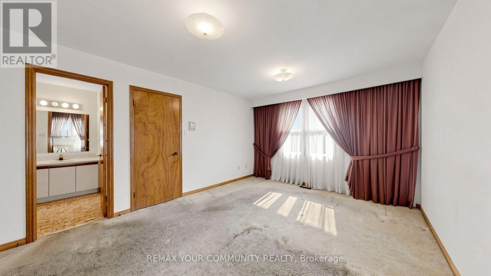 2 Trimontium Crescent Property Photo 24