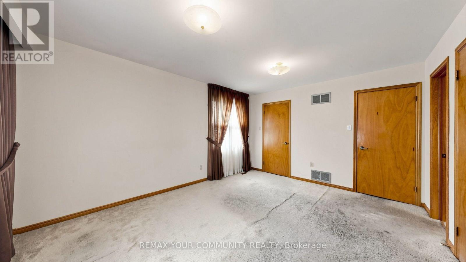 2 Trimontium Crescent Property Photo 26
