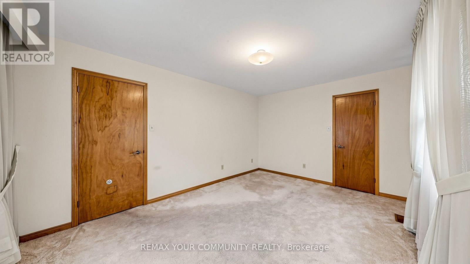 2 Trimontium Crescent Property Photo 29