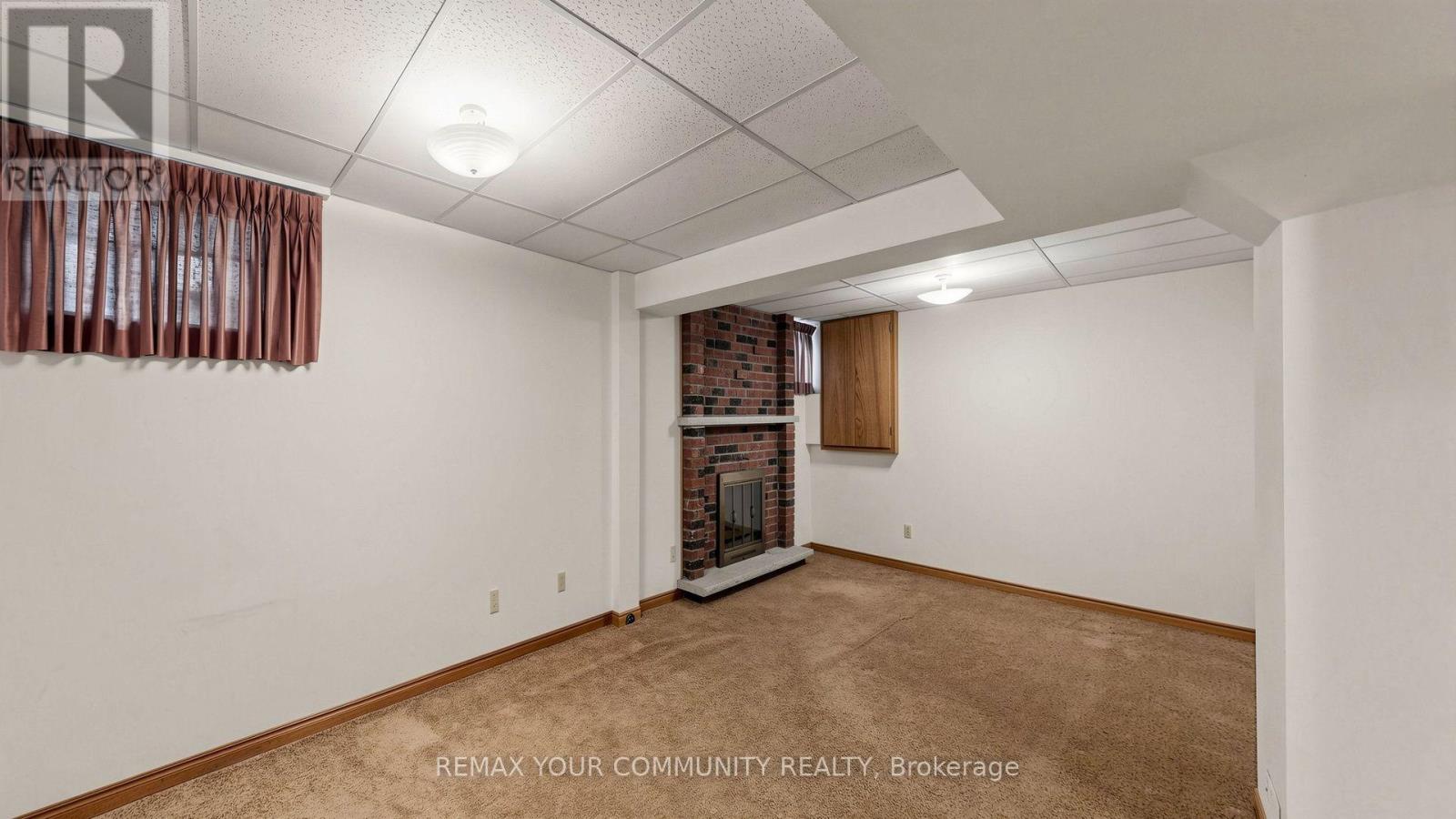 2 Trimontium Crescent Property Photo 37