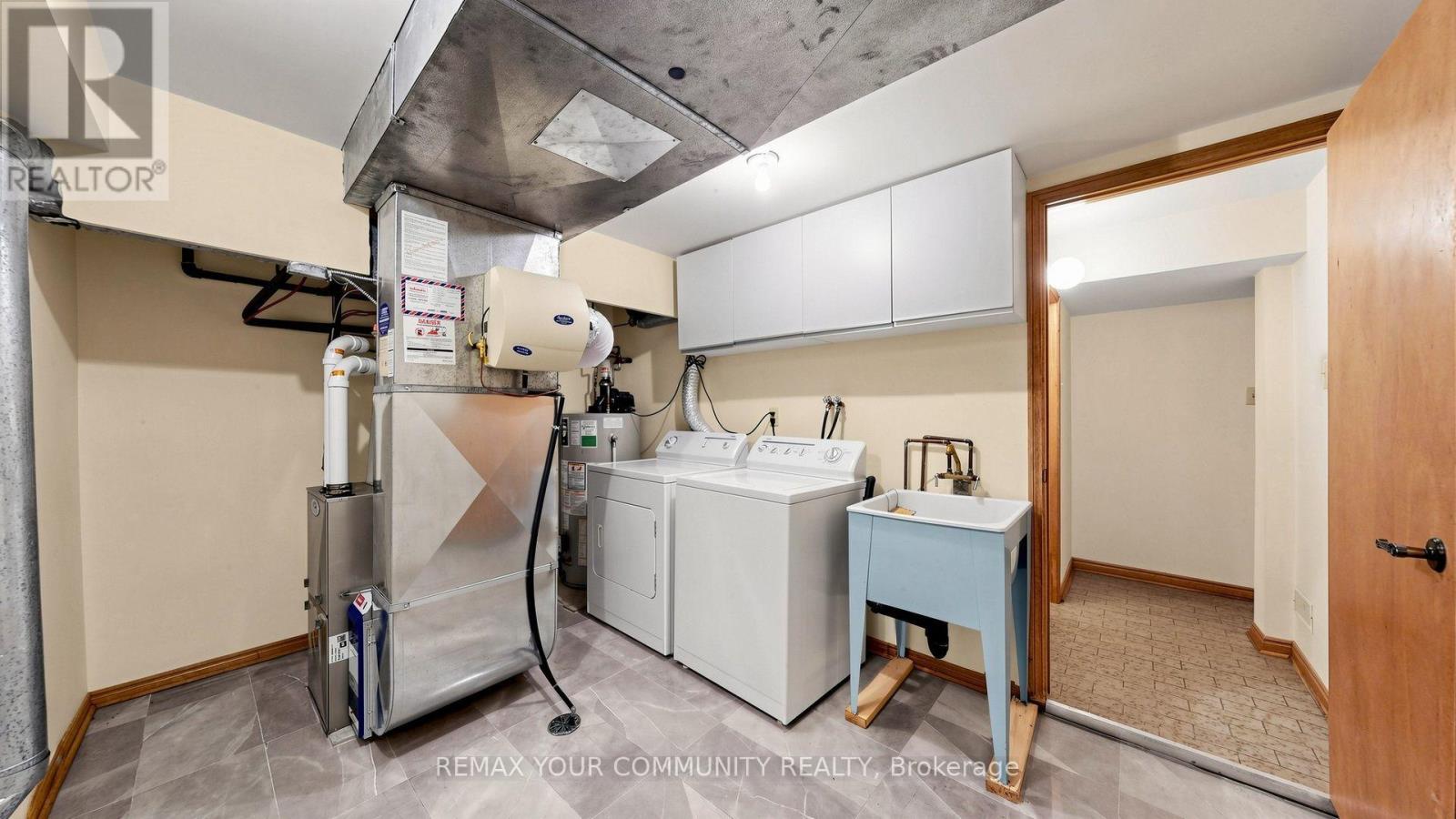 2 Trimontium Crescent Property Photo 43