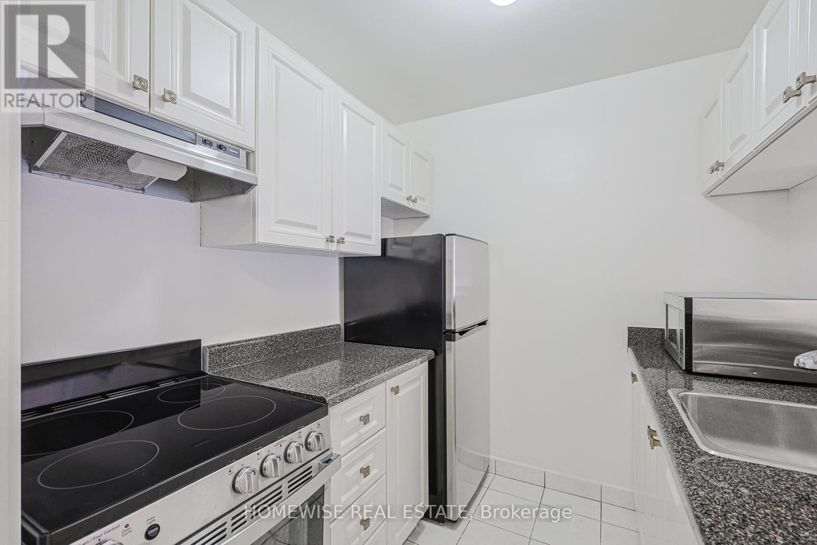 105 - 485 Kingston Road Property Photo 6