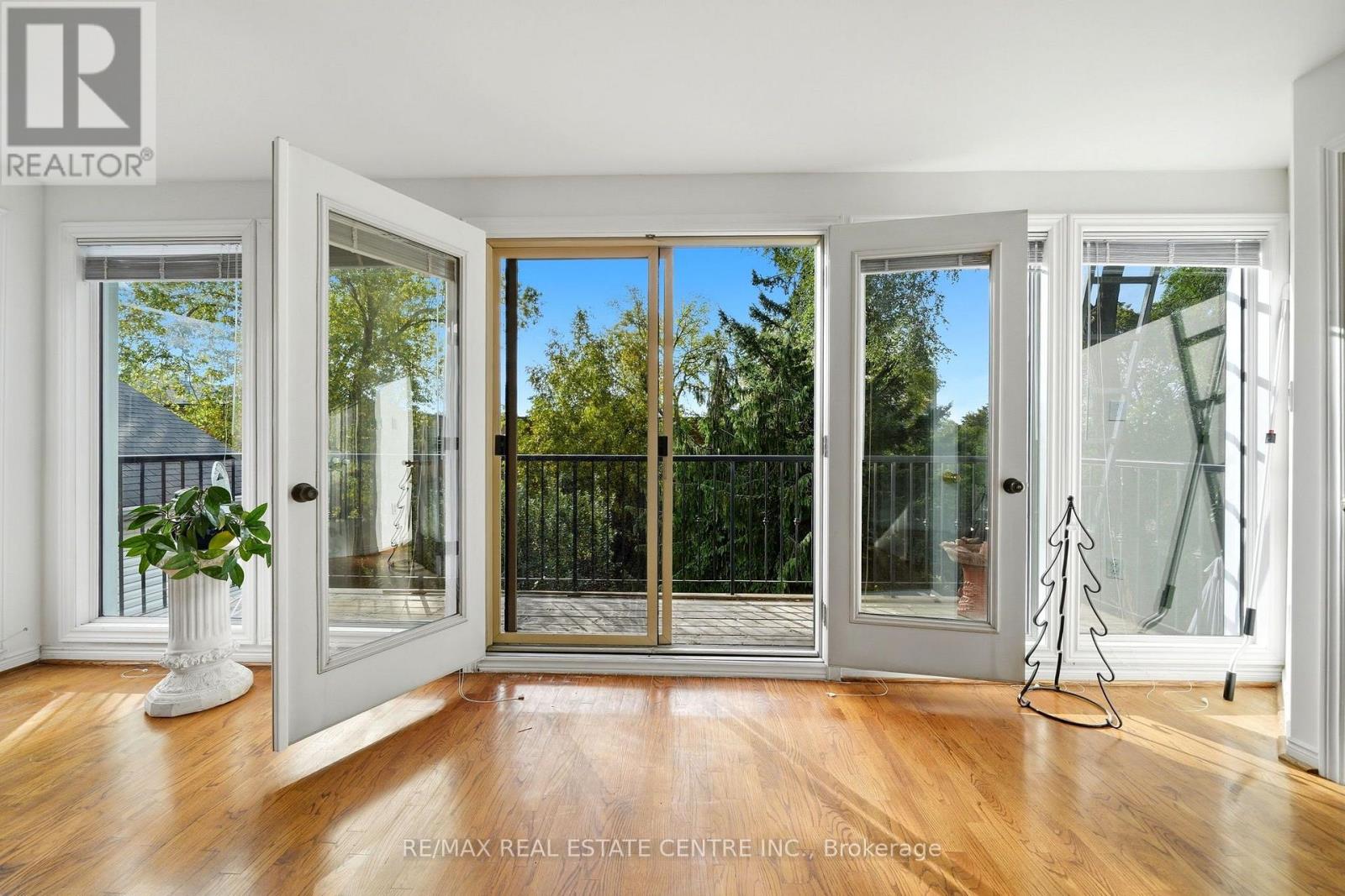 71 Lyall Avenue Property Photo 34