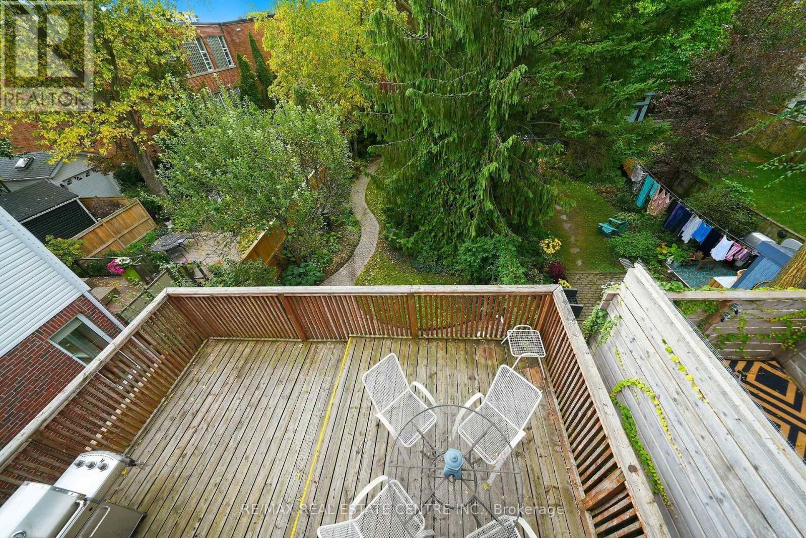 71 Lyall Avenue Property Photo 36