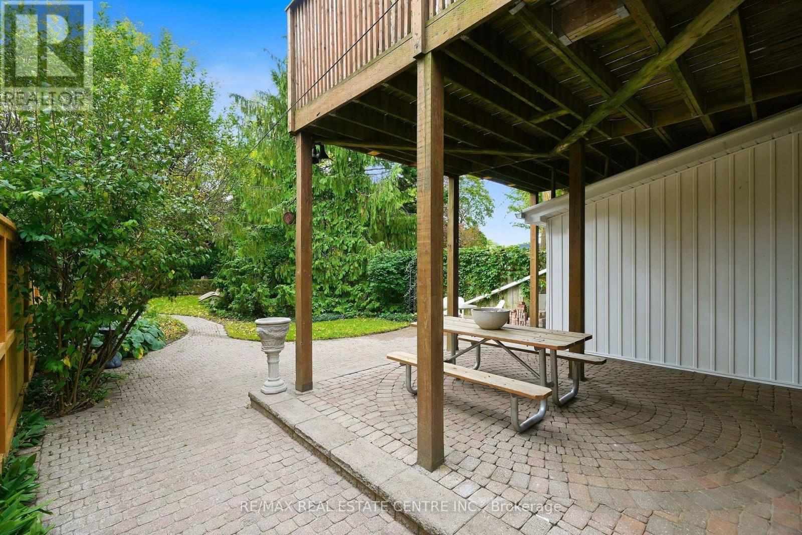 71 Lyall Avenue Property Photo 39