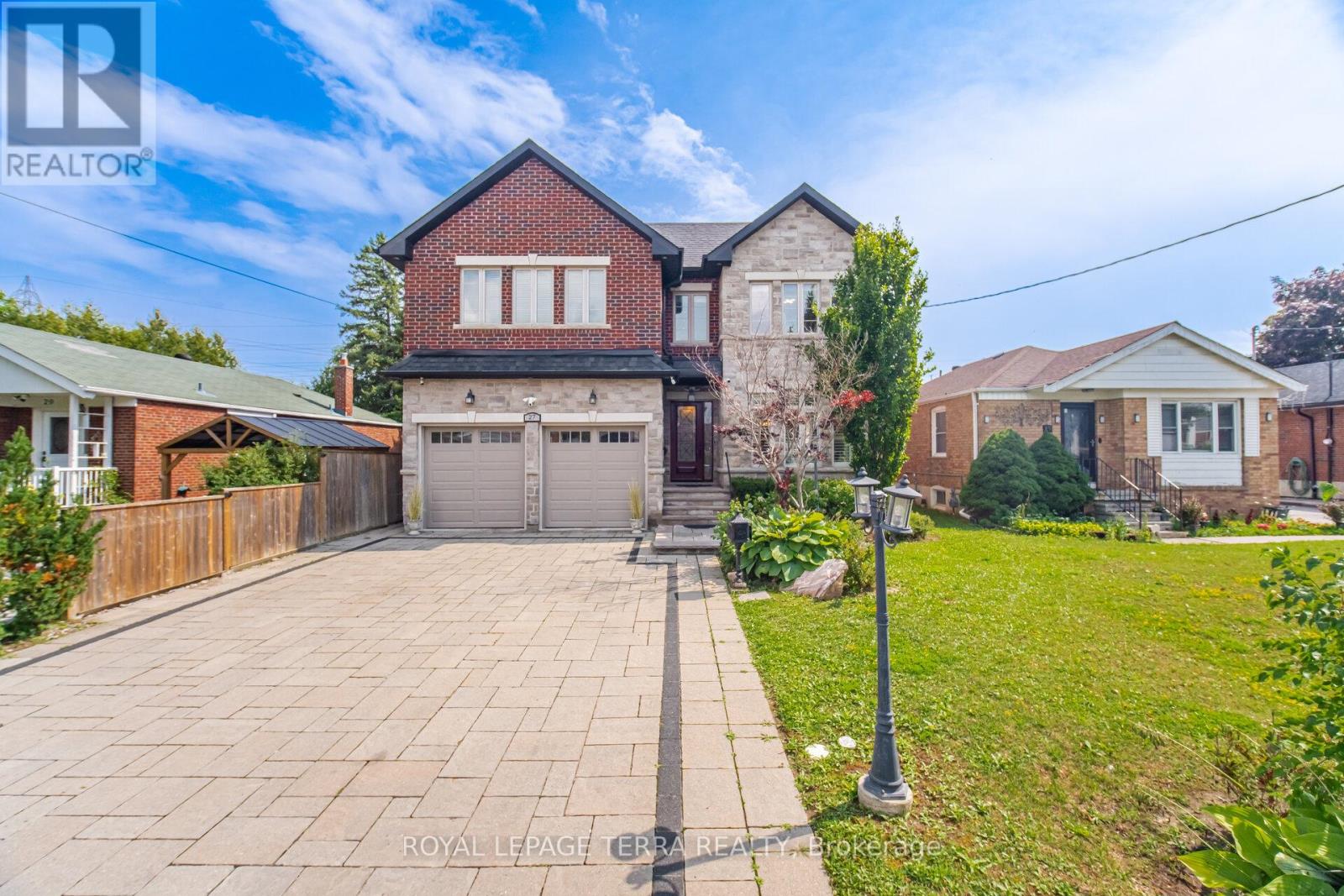 27 Minford Avenue Property Photo 1
