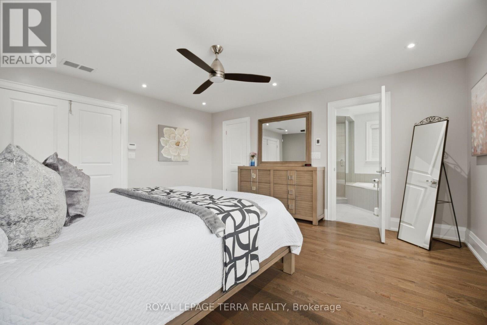 27 Minford Avenue Property Photo 24