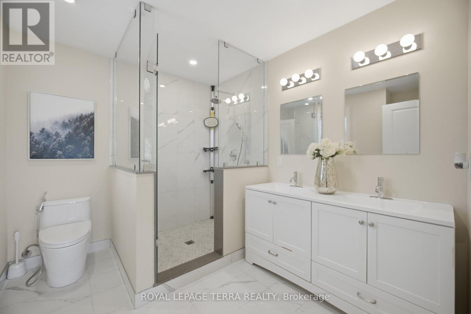 27 Minford Avenue Property Photo 29