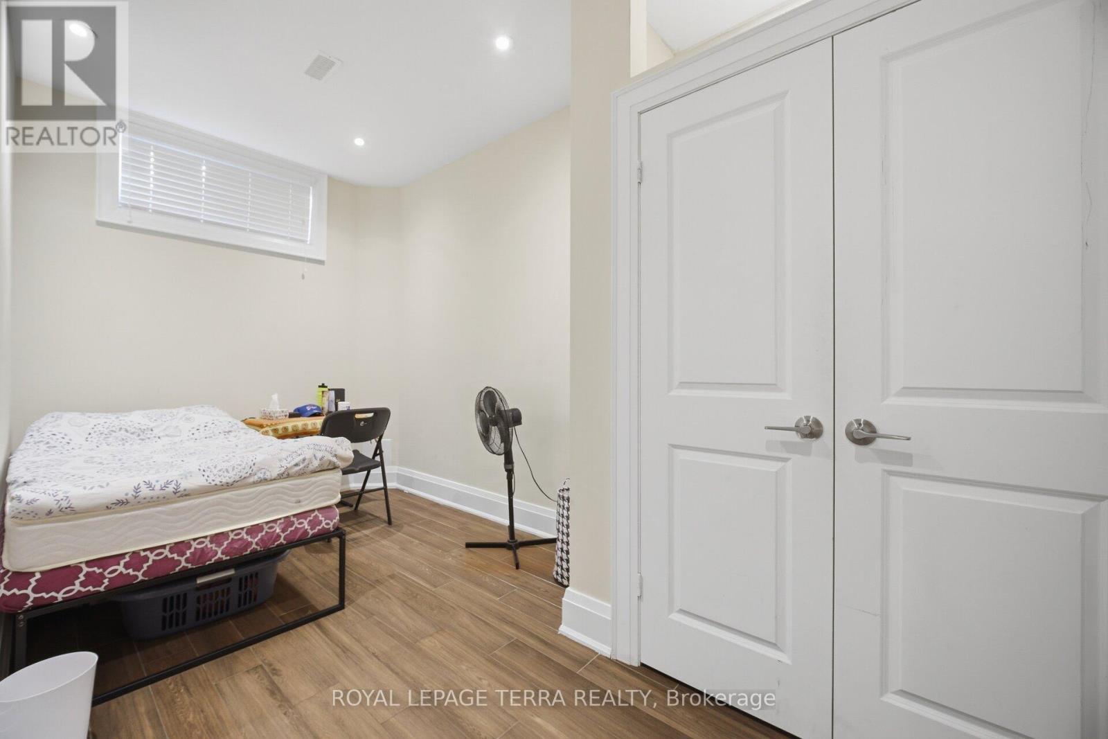 27 Minford Avenue Property Photo 35