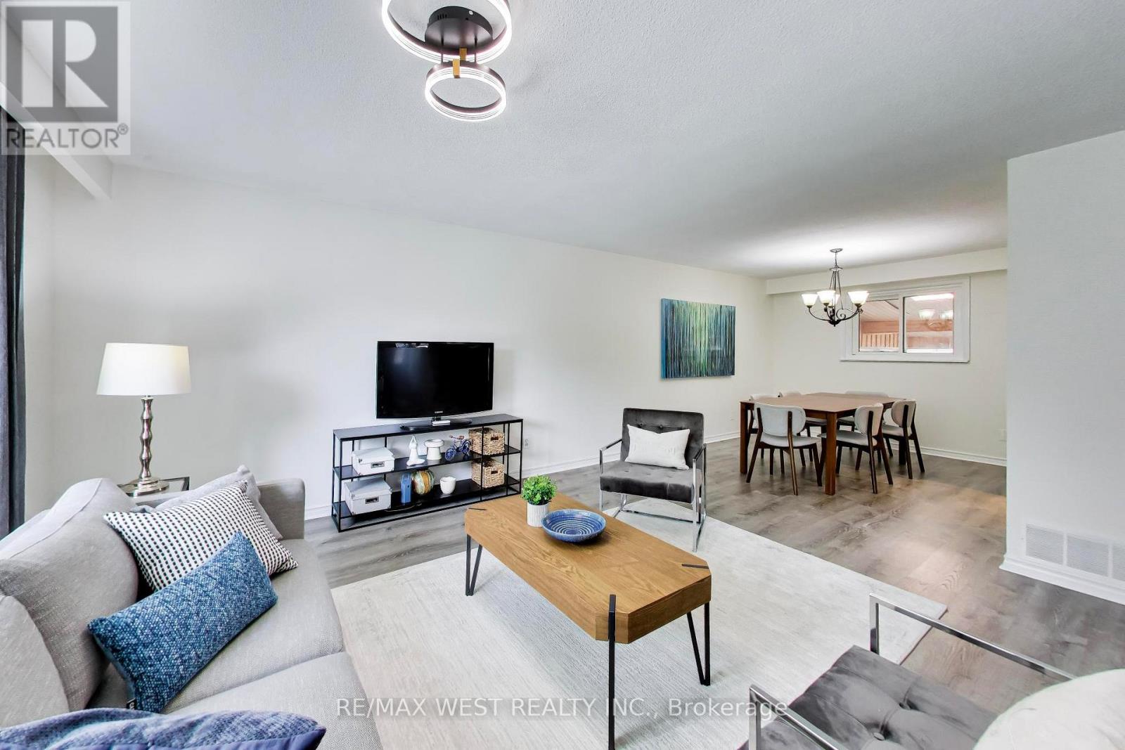 128 Roser Crescent Property Photo 8