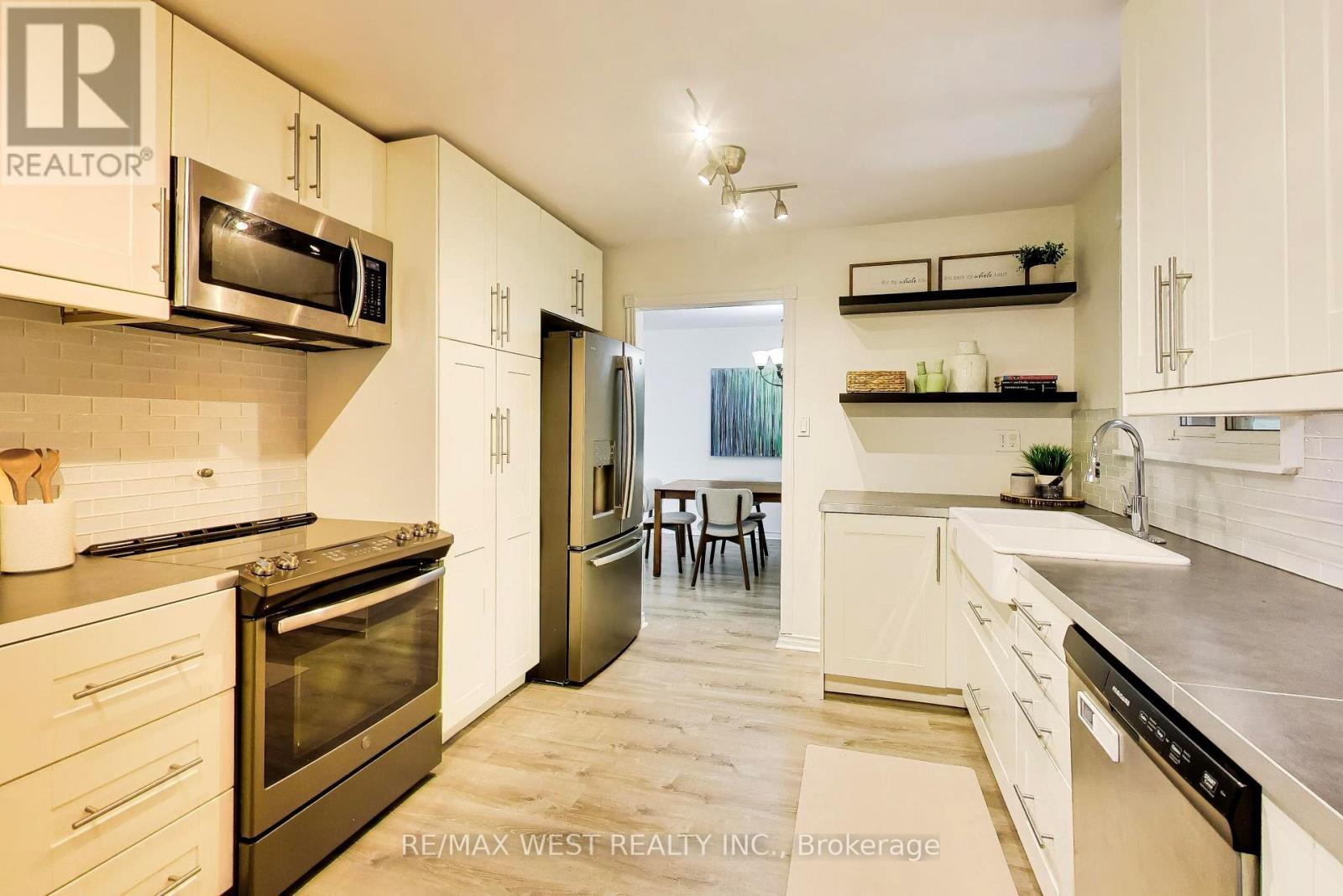 128 Roser Crescent Property Photo 12