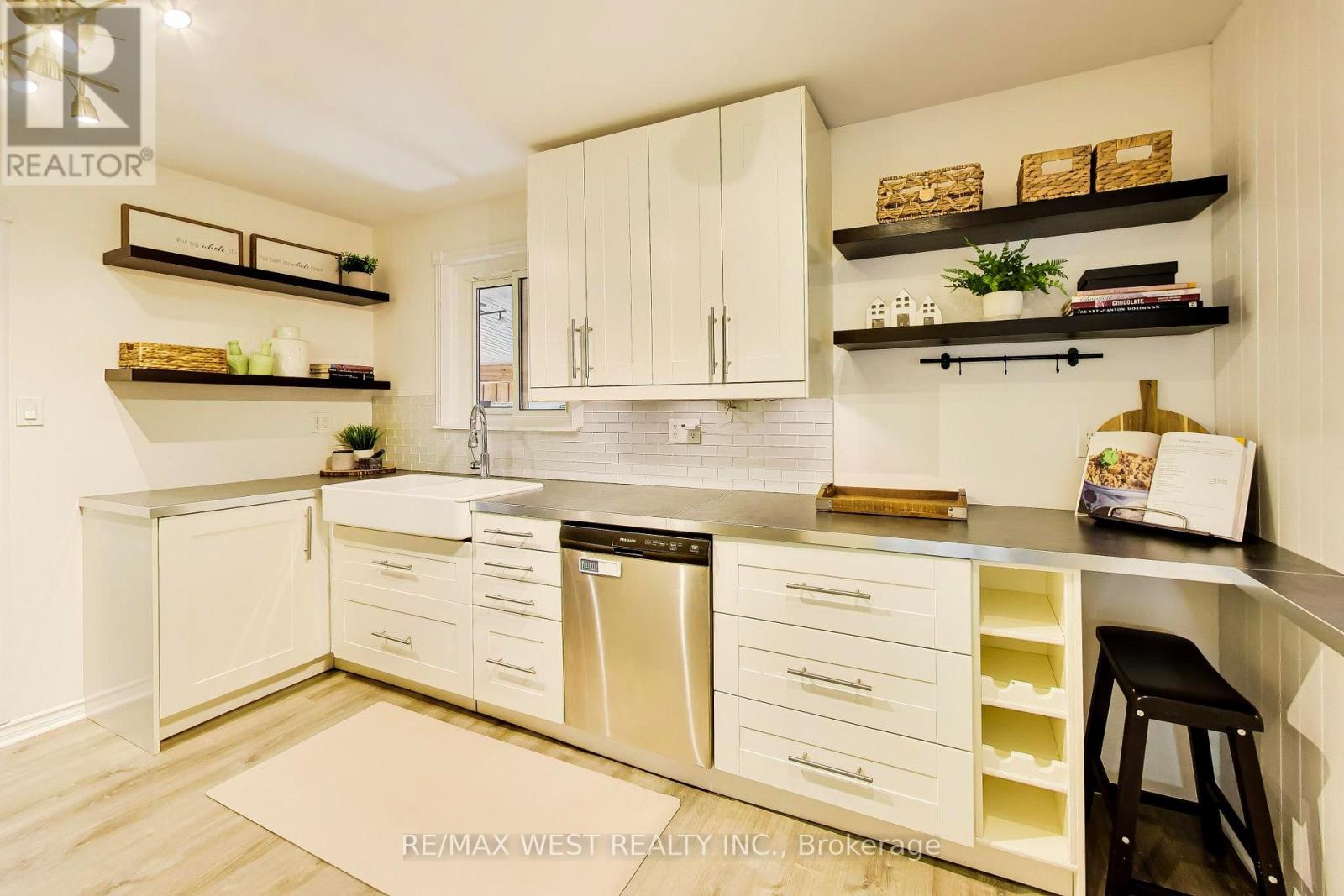 128 Roser Crescent Property Photo 13