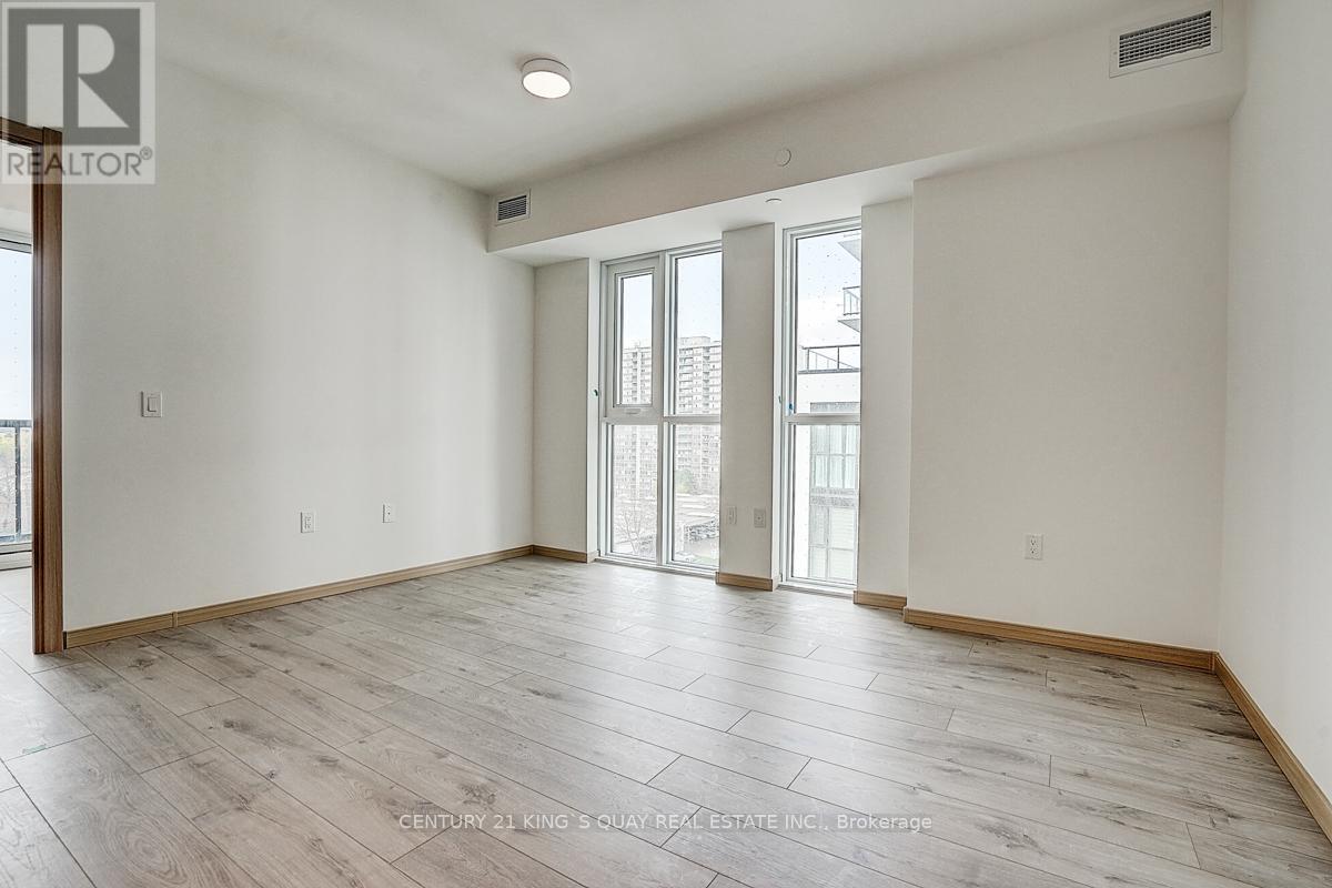 712 - 3421 Sheppard Avenue E Property Photo 13