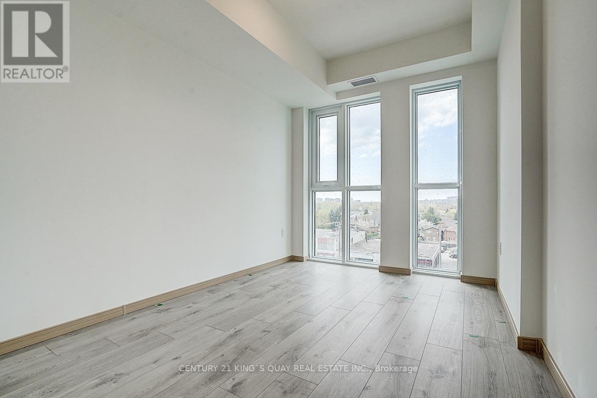 712 - 3421 Sheppard Avenue E Property Photo 23