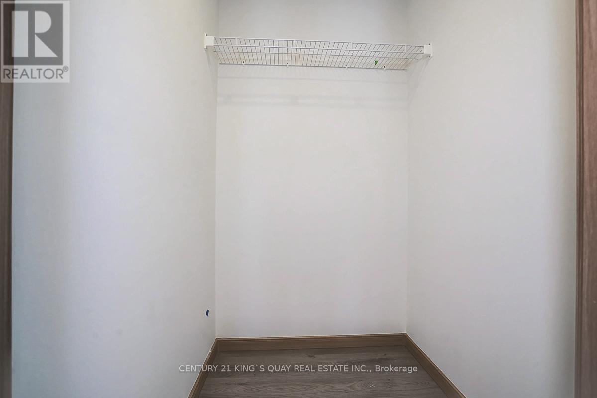 712 - 3421 Sheppard Avenue E Property Photo 28