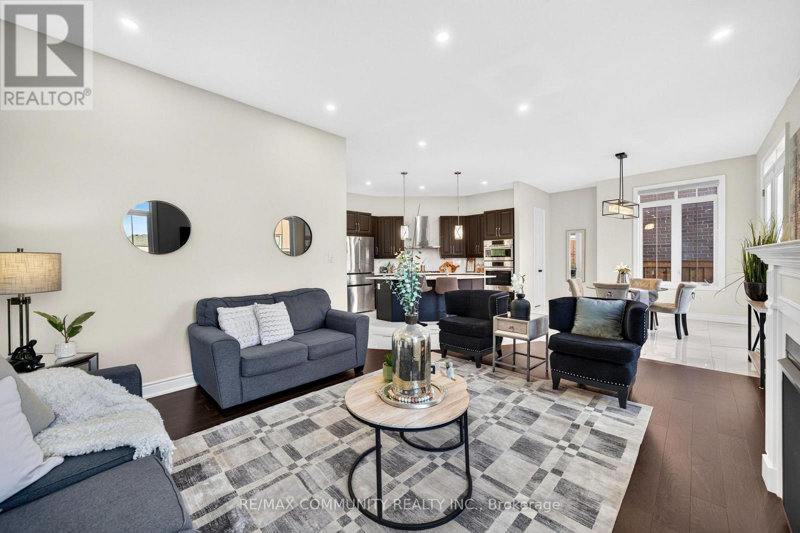 144 Auckland Drive Property Photo 18
