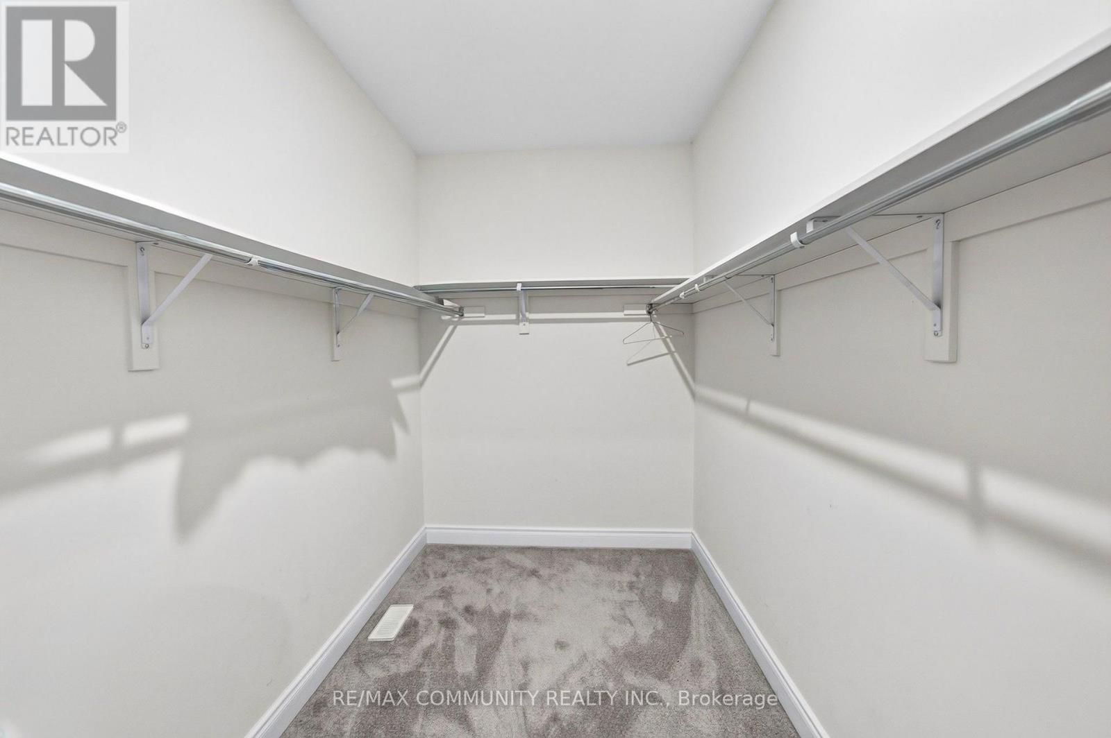 144 Auckland Drive Property Photo 31