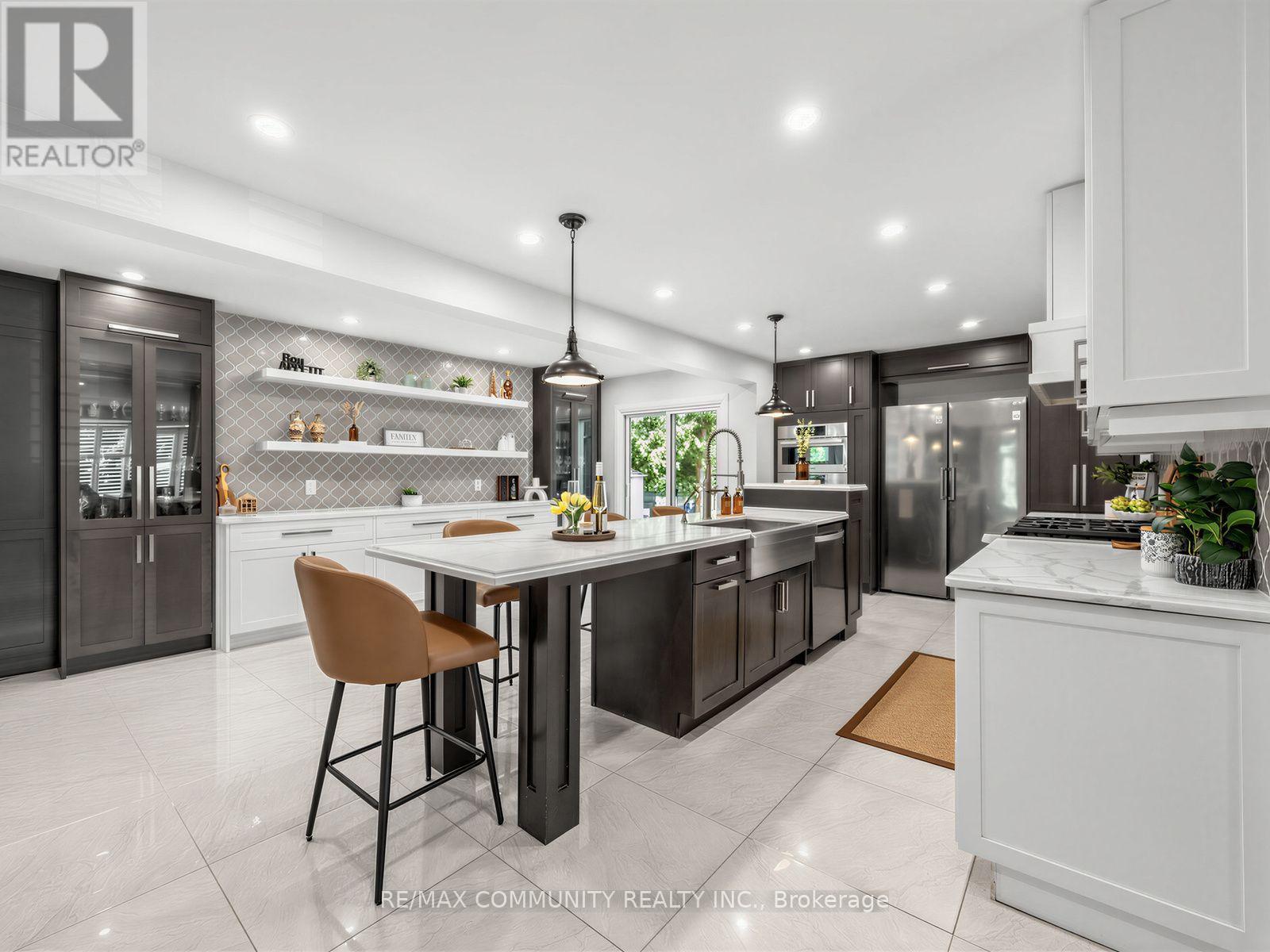 38 Robmar Street Property Photo 9