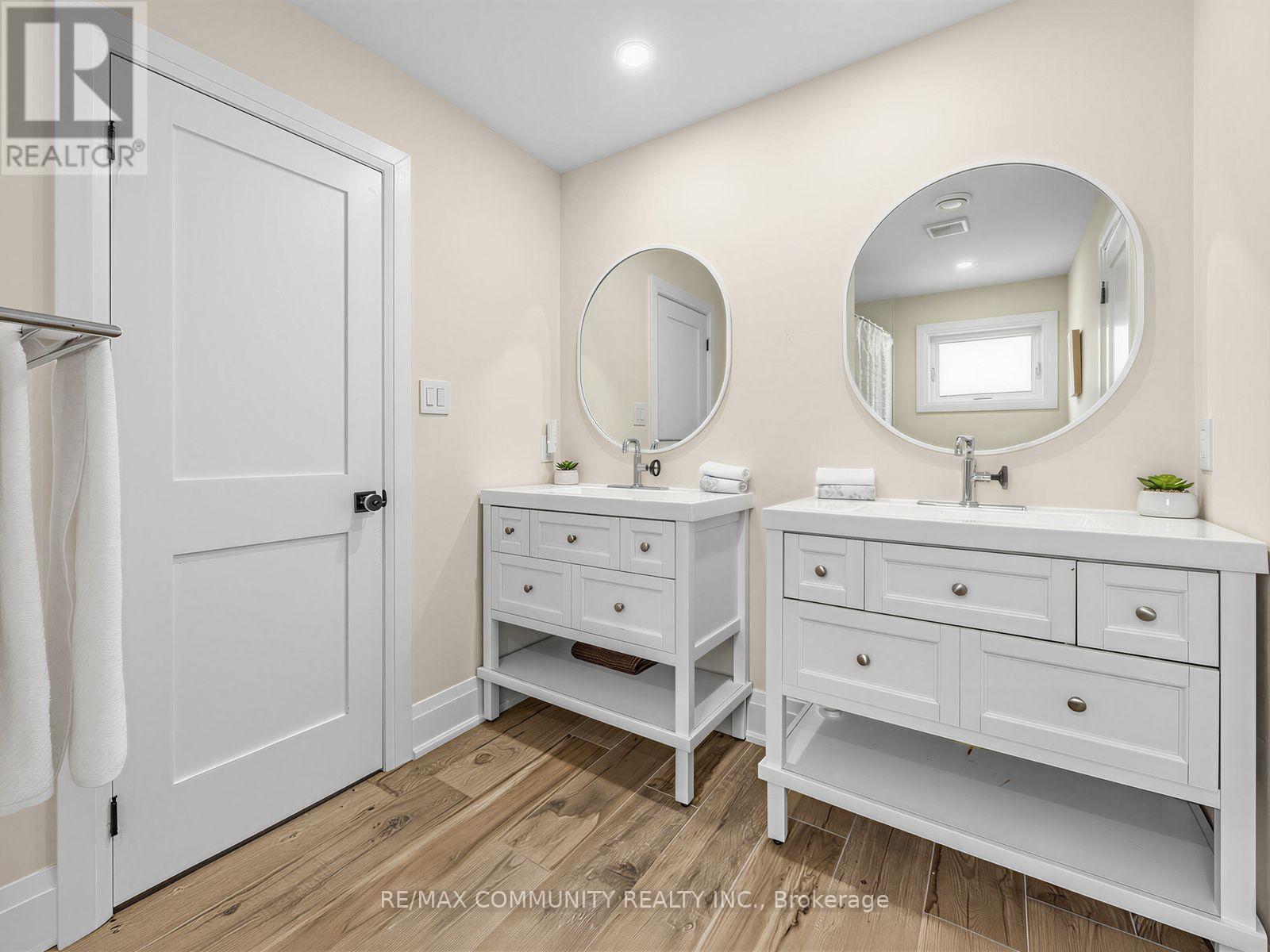 38 Robmar Street Property Photo 20